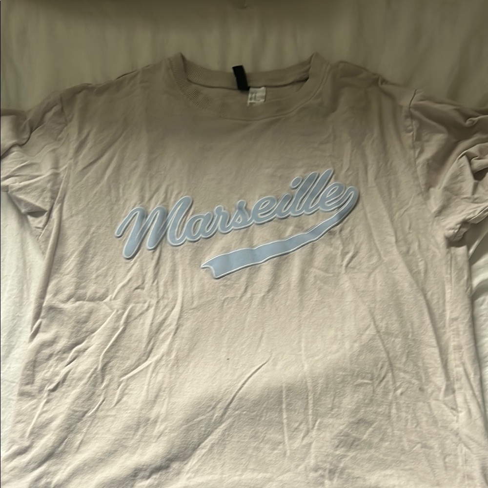 H&M Tan and Blue Short Sleeve Tee